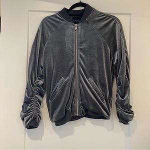 OLIVACEOUS ruched bomber